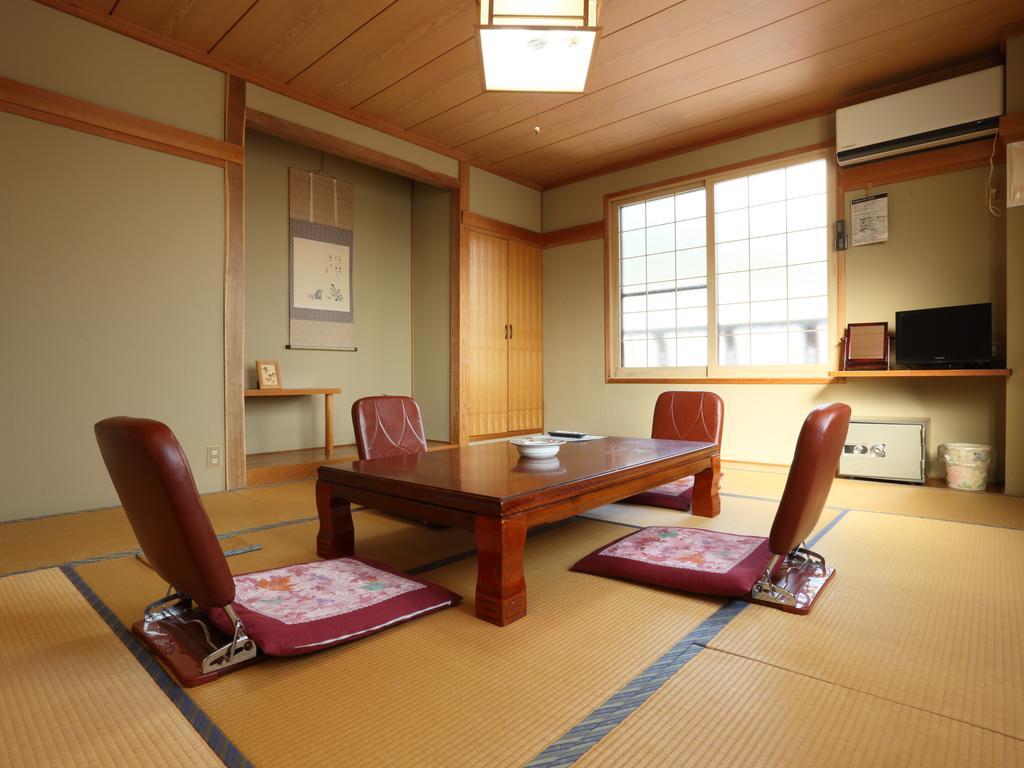 Resort Inn Chiharu Nozawaonsen Extérieur photo